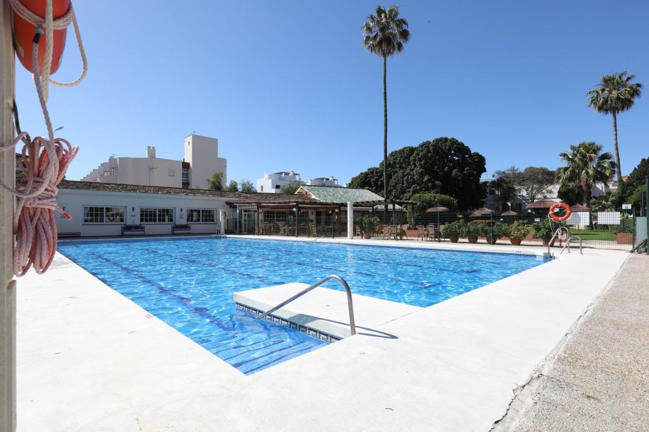 Ferienwohnung 071 - Beachside Studio Perfect For A Family Getaway Torremolinos Exterior foto