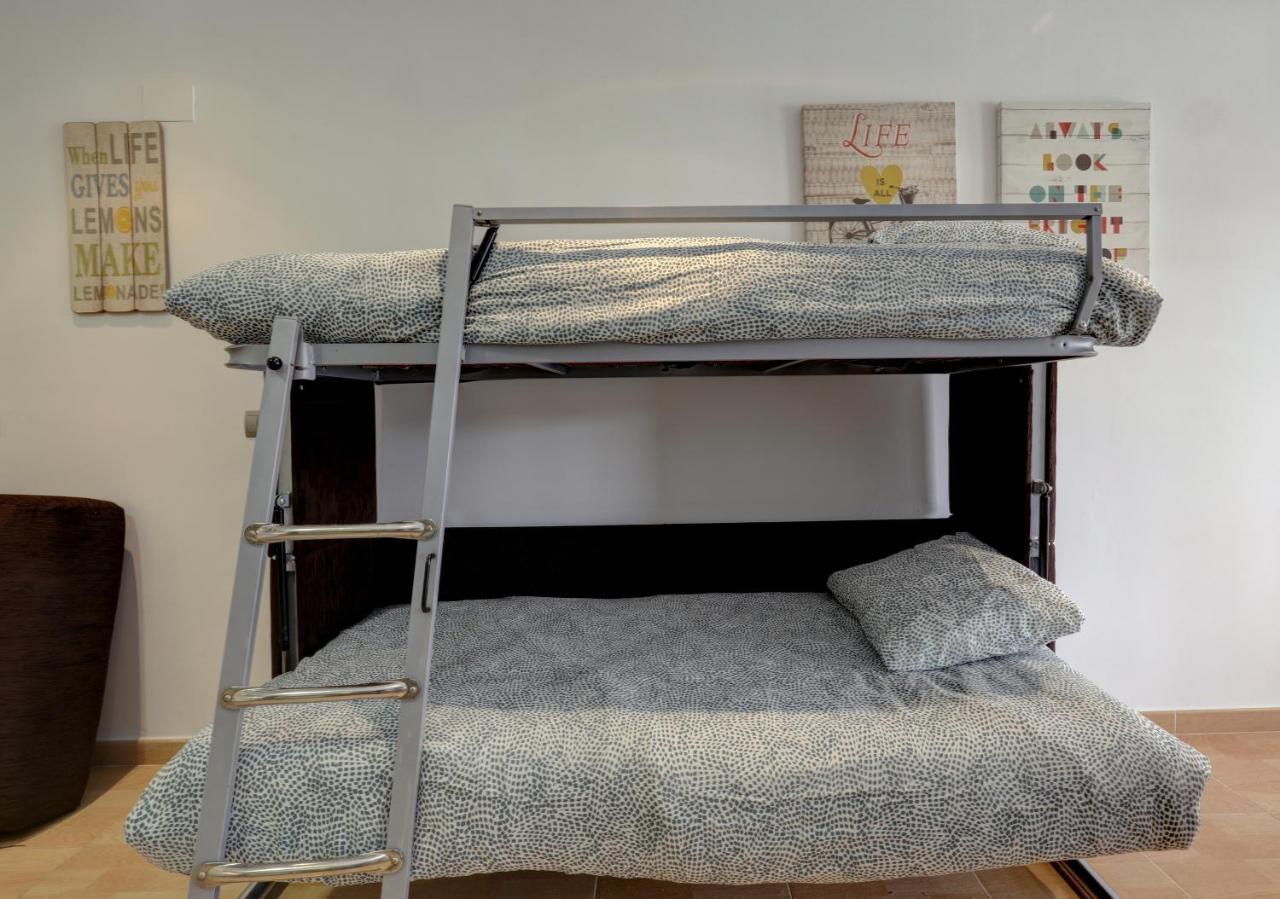 Ferienwohnung 071 - Beachside Studio Perfect For A Family Getaway Torremolinos Exterior foto