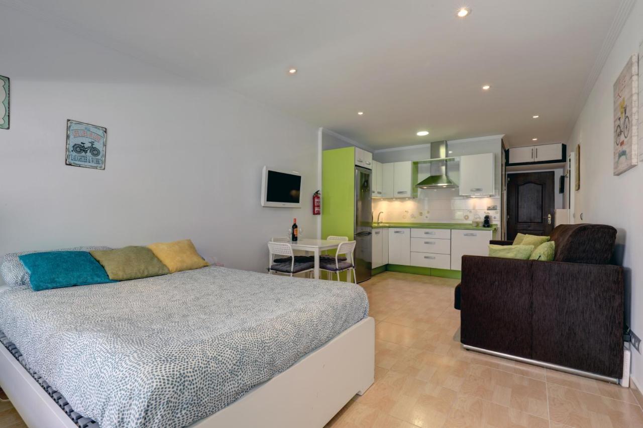 Ferienwohnung 071 - Beachside Studio Perfect For A Family Getaway Torremolinos Exterior foto